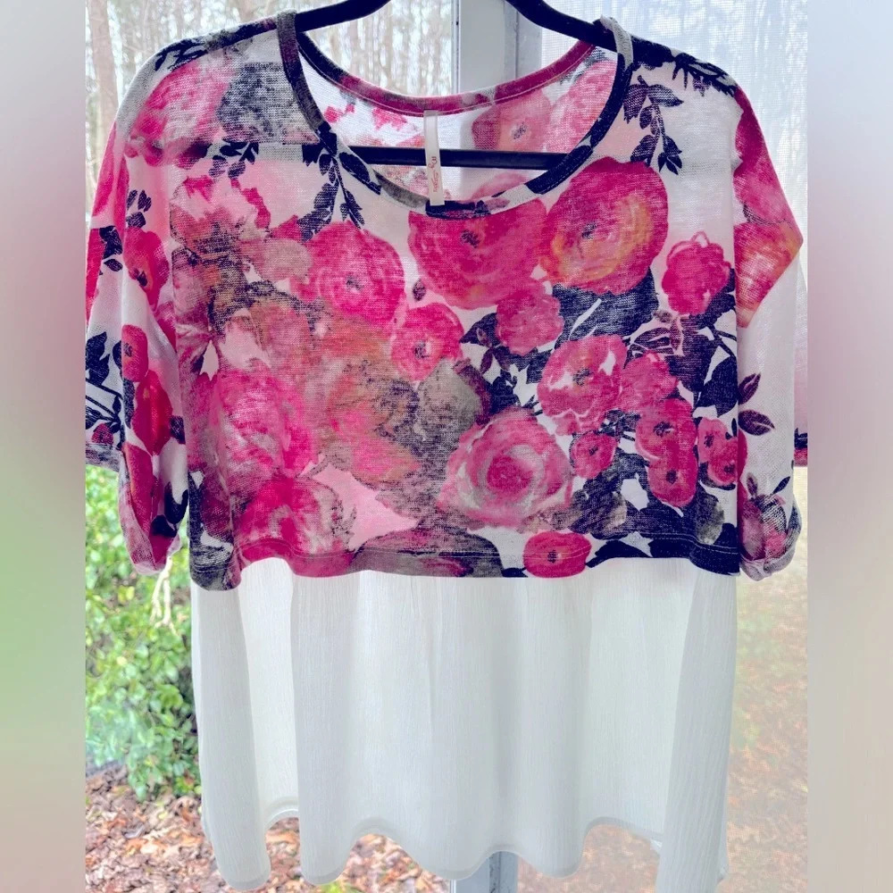 My Story pullover half floral print‎ and flowing white sheer bottom sweater top.